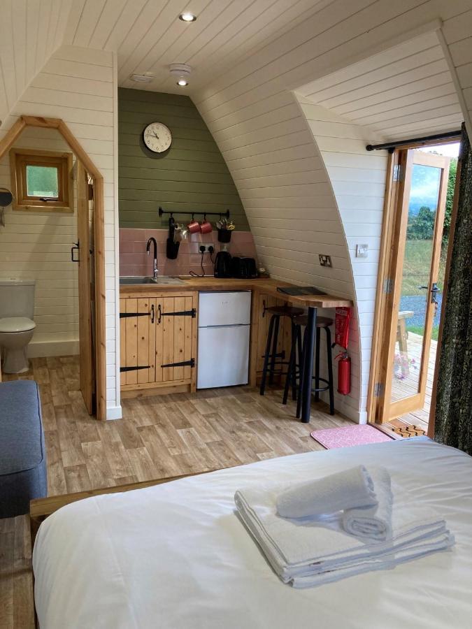 Delor - Bryntalch Glamping Pods Hotel Montgomery Luaran gambar